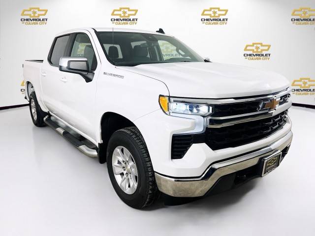 2022 Chevrolet Silverado 1500 LT 4WD photo