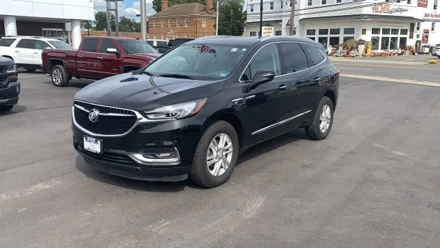 2020 Buick Enclave Essence AWD photo