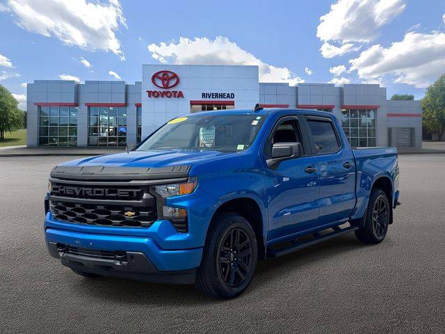 2022 Chevrolet Silverado 1500 Custom 4WD photo