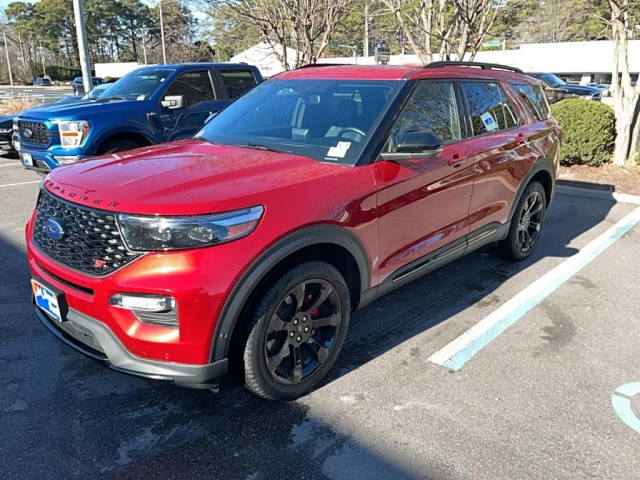 2022 Ford Explorer ST 4WD photo