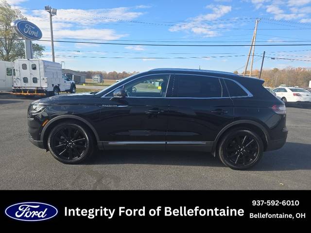 2022 Lincoln Nautilus Reserve AWD photo