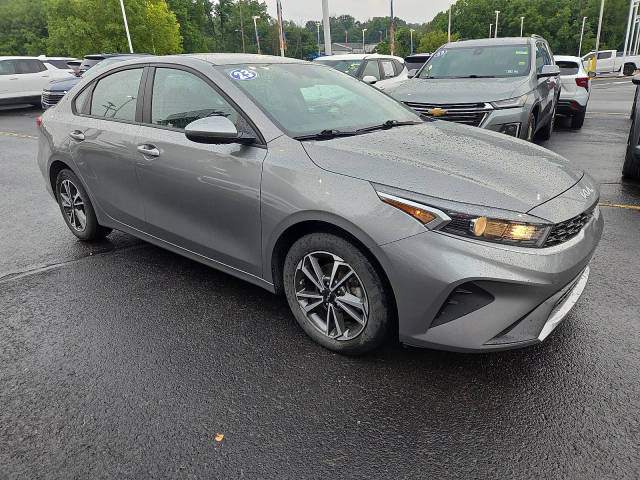 2023 Kia Forte LXS FWD photo