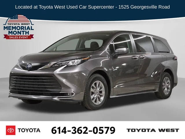 2022 Toyota Sienna XLE FWD photo