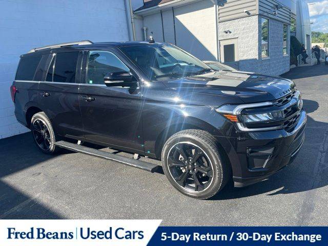 2022 Ford Expedition Limited 4WD photo