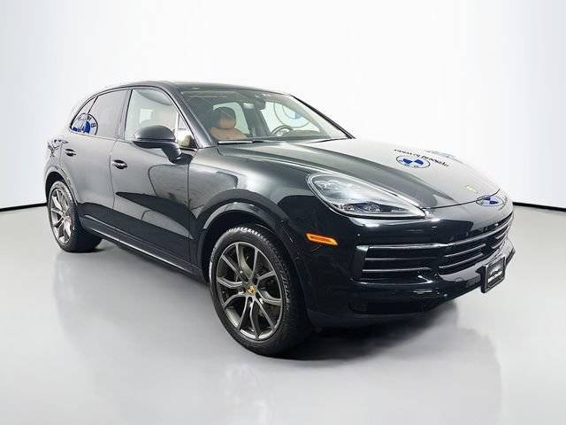 2023 Porsche Cayenne AWD photo