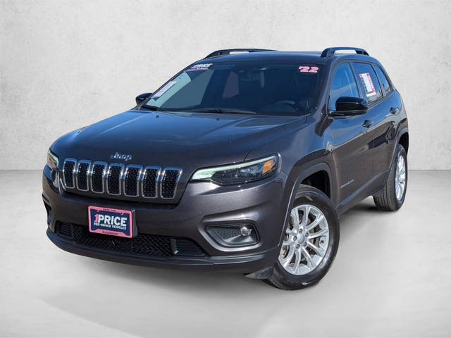 2022 Jeep Cherokee Latitude Lux 4WD photo