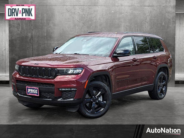 2023 Jeep Grand Cherokee L Limited 4WD photo