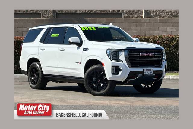 2022 GMC Yukon AT4 4WD photo