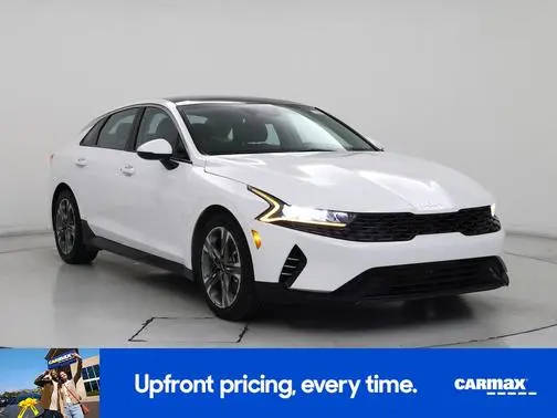 2023 Kia K5 EX FWD photo