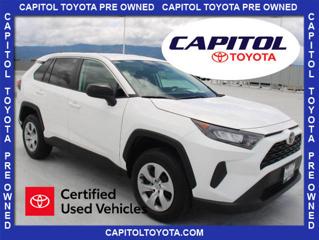 2022 Toyota RAV4 LE AWD photo