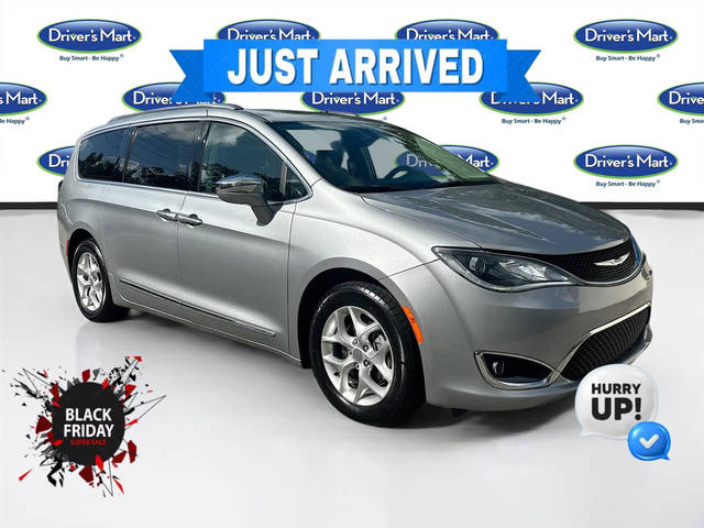 2020 Chrysler Pacifica Minivan Limited FWD photo