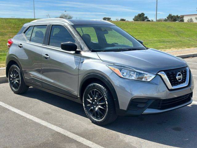 2019 Nissan Kicks S FWD photo