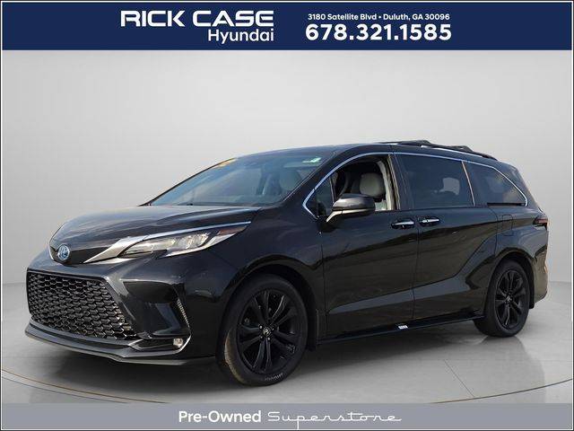 2022 Toyota Sienna XSE FWD photo