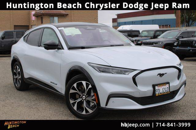 2022 Ford Mustang Mach-E Premium AWD photo