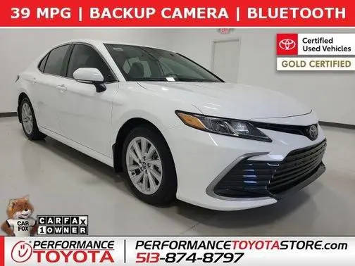 2023 Toyota Camry LE FWD photo