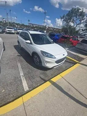 2022 Ford Escape SEL FWD photo