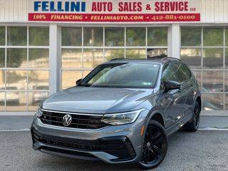 2022 Volkswagen Tiguan SE R-Line Black AWD photo