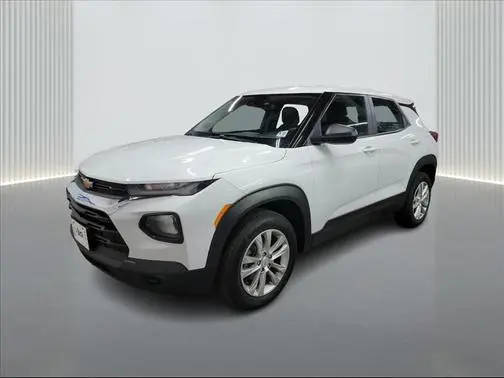 2023 Chevrolet TrailBlazer LS AWD photo