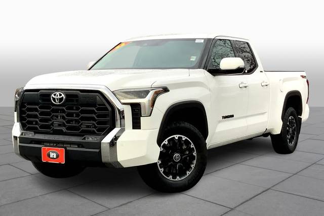 2022 Toyota Tundra SR5 4WD photo