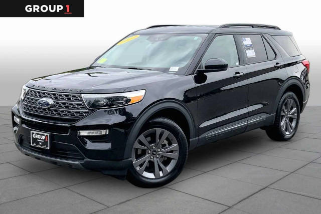 2022 Ford Explorer XLT 4WD photo