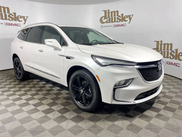 2023 Buick Enclave Essence AWD photo