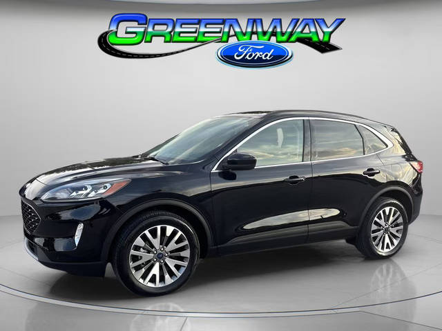 2022 Ford Escape Titanium AWD photo