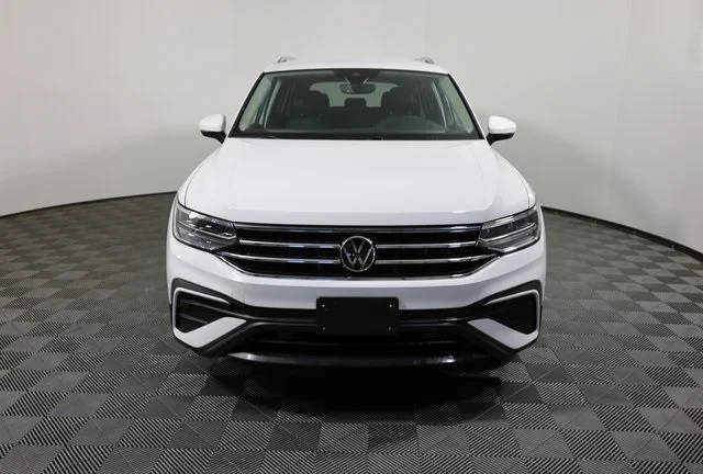 2022 Volkswagen Tiguan SE AWD photo