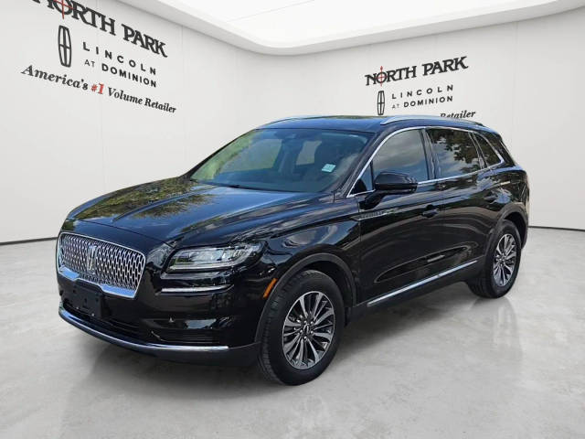 2022 Lincoln Nautilus Standard FWD photo