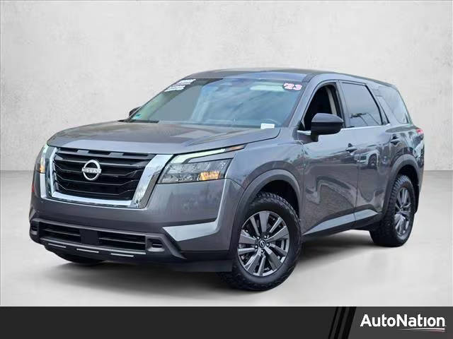 2023 Nissan Pathfinder S FWD photo