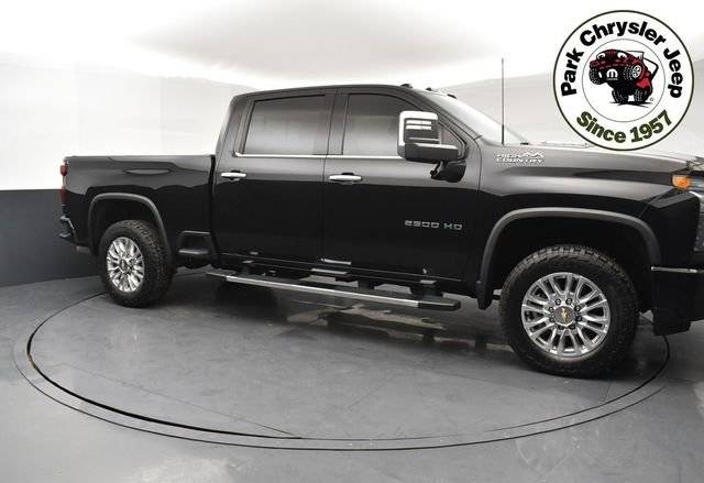 2022 Chevrolet Silverado 2500HD High Country 4WD photo