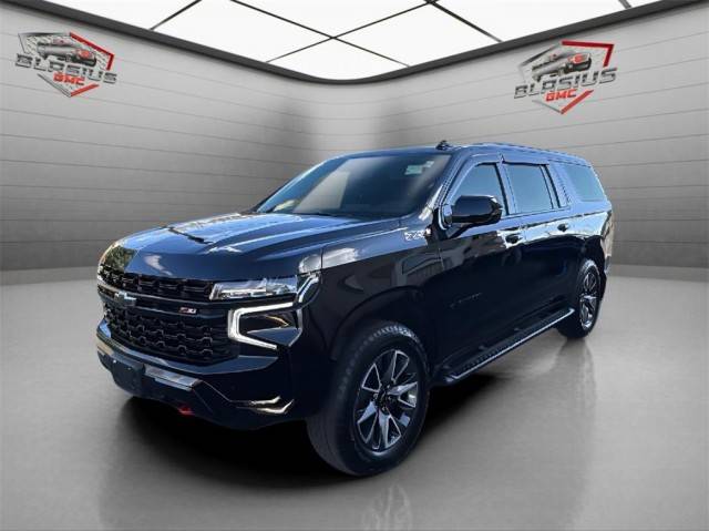 2023 Chevrolet Suburban Z71 4WD photo