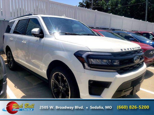 2022 Ford Expedition Limited 4WD photo