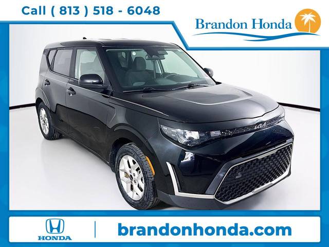2023 Kia Soul LX FWD photo