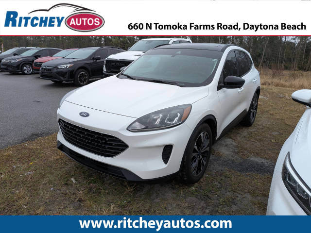 2022 Ford Escape SE FWD photo
