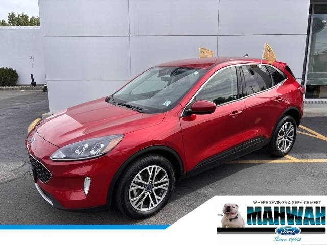2022 Ford Escape SEL AWD photo