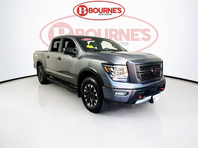 2023 Nissan Titan PRO-4X 4WD photo