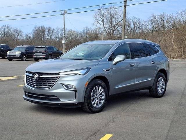 2023 Buick Enclave Essence FWD photo