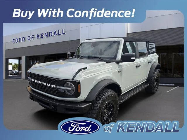 2022 Ford Bronco 4 Door Wildtrak 4WD photo