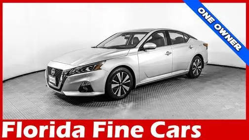 2022 Nissan Altima 2.5 SL FWD photo