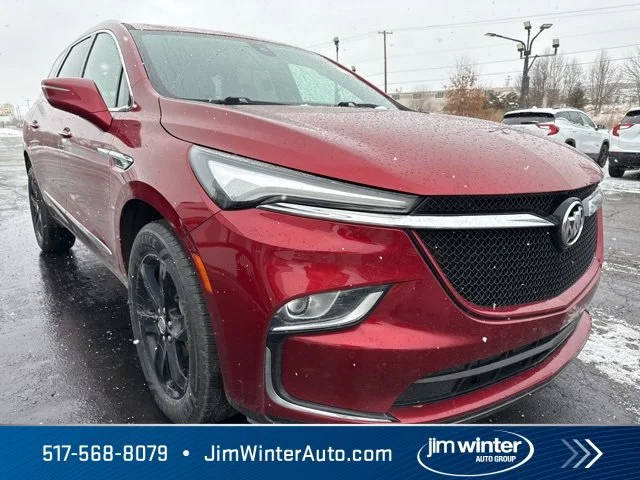 2023 Buick Enclave Essence AWD photo