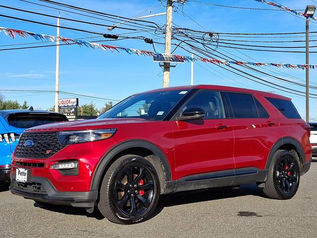 2022 Ford Explorer ST 4WD photo