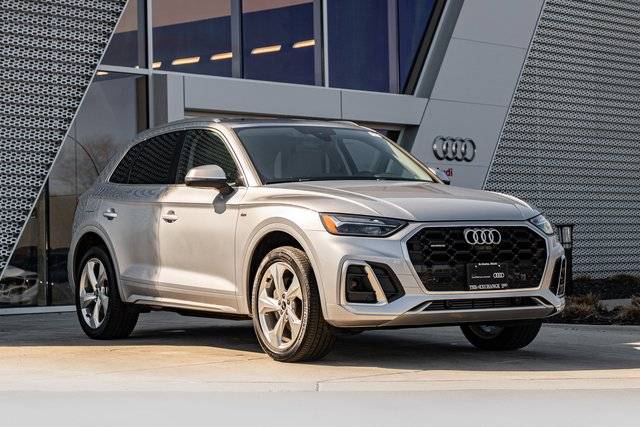 2023 Audi Q5 S line Premium Plus AWD photo