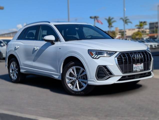 2023 Audi Q3 S line Premium Plus AWD photo