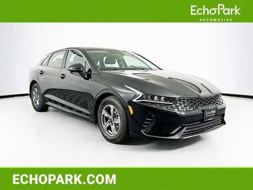 2023 Kia K5 LXS FWD photo