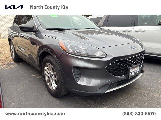 2022 Ford Escape SE FWD photo