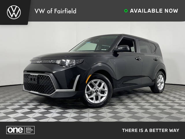 2023 Kia Soul LX FWD photo