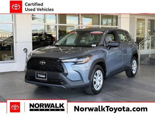 2022 Toyota Corolla Cross L FWD photo