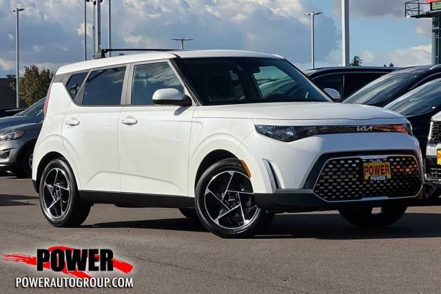 2023 Kia Soul EX FWD photo