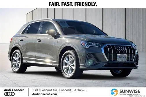 2023 Audi Q3 S line Premium AWD photo