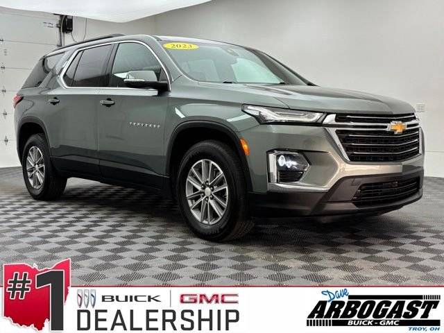 2023 Chevrolet Traverse LT Leather FWD photo